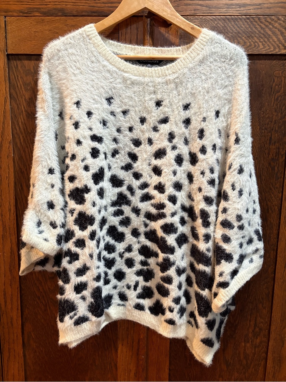 Davi & Dani Fuzzy Leopard Print Crewneck Sweater Ivory/Black Dolman Sleeve 1X